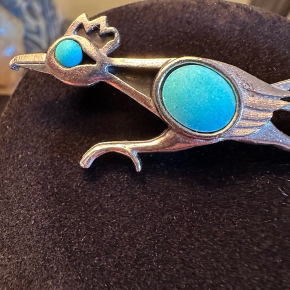 Vintage St. Labre Roadrunner and Turquoise Brooch. - Picture 3 of 4
